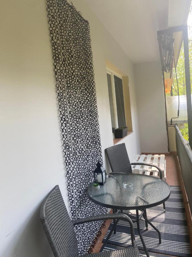 Gabrielle2 Apartman Debrecen Ngoại thất bức ảnh